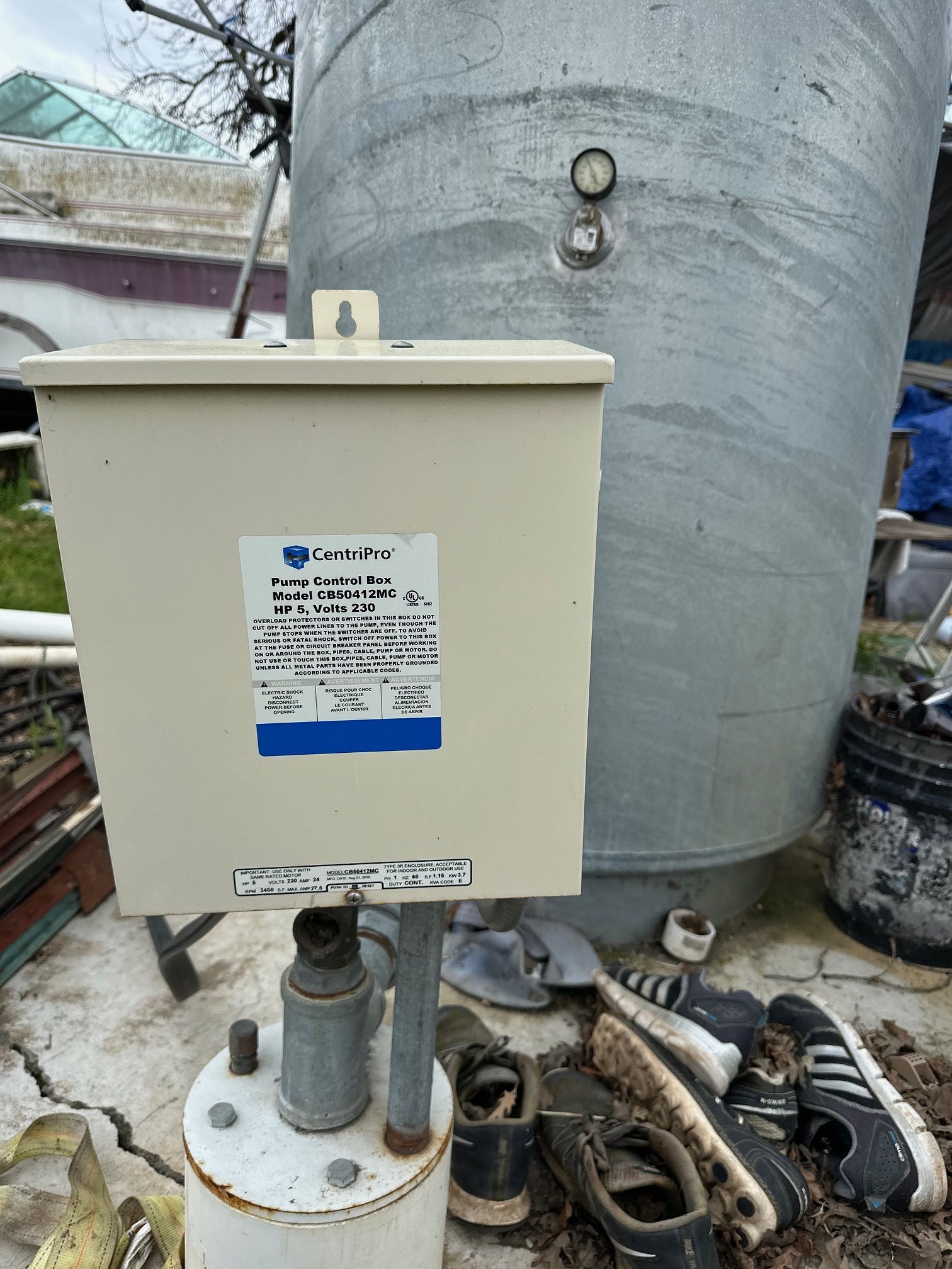 pump control-box and tank